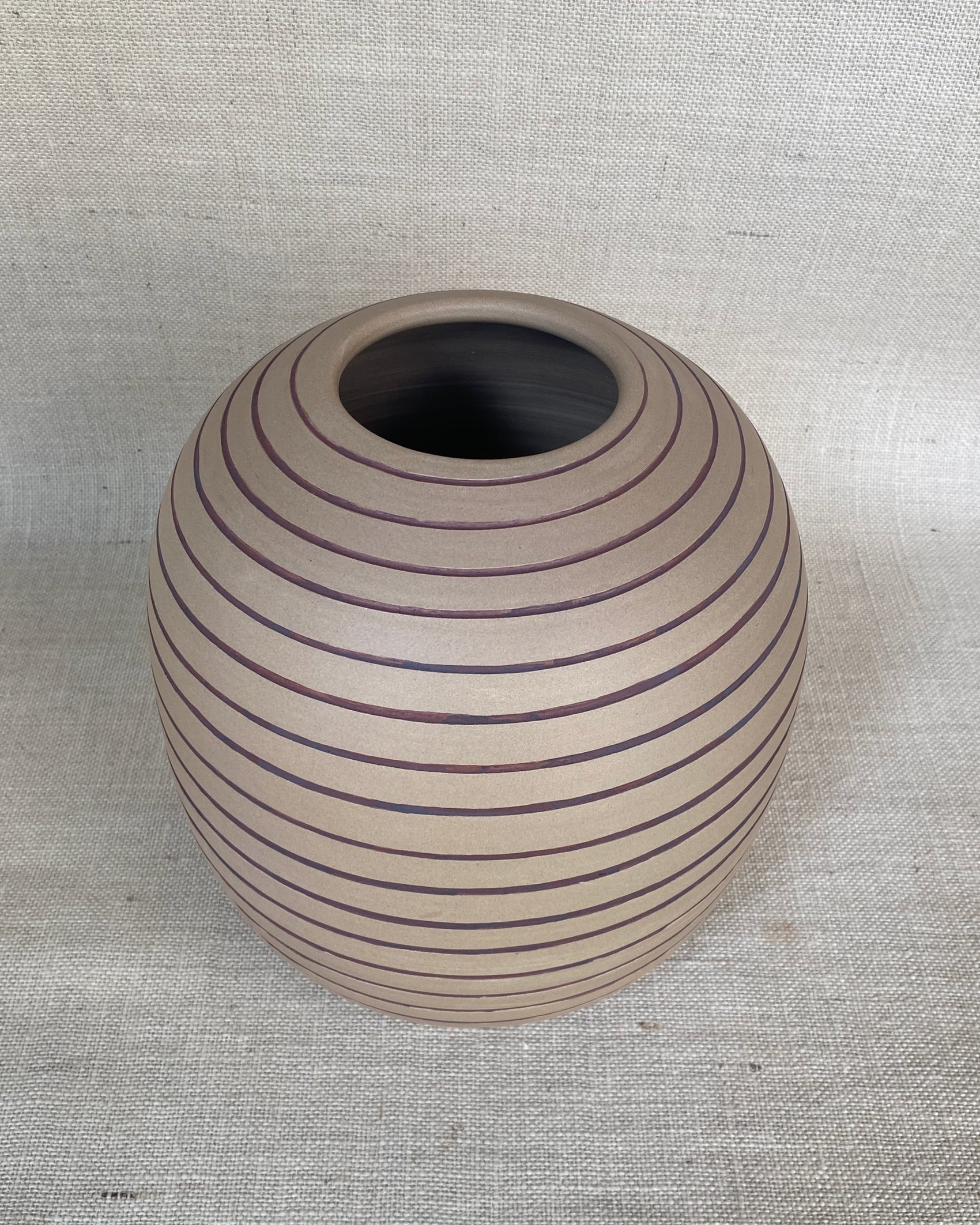 Bounty Vase | 08